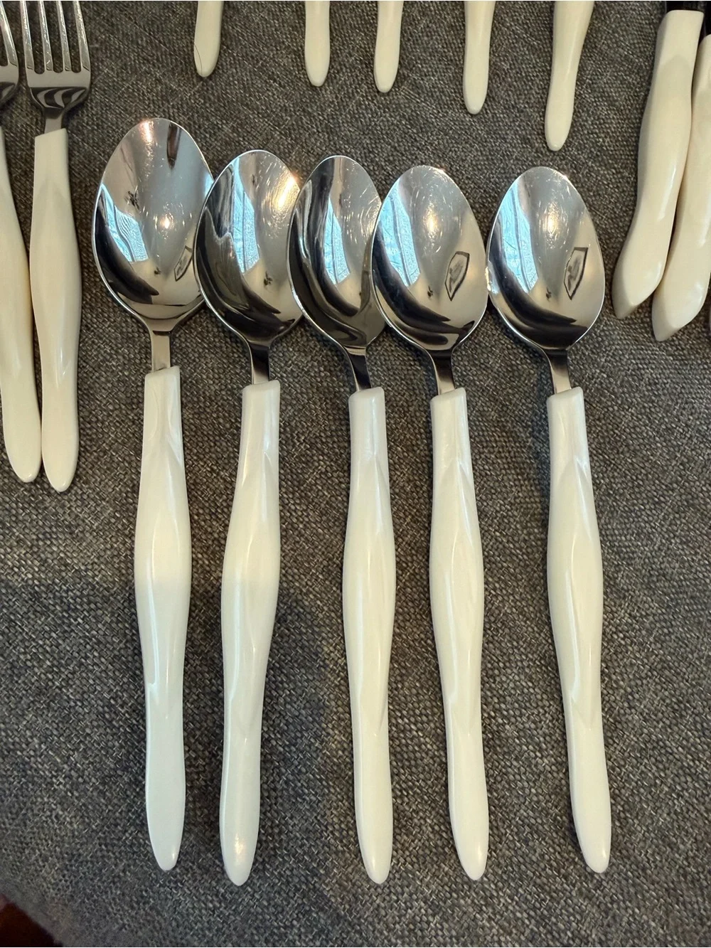 Cutco white pearl